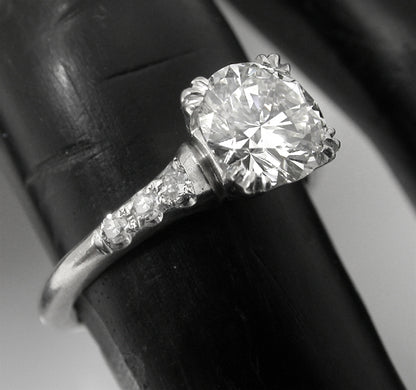 1920s 1.00ct Round Diamond Engagement Ring