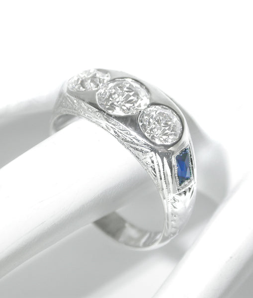 1920s 1.09ct Diamond Sapphire 18k White Gold Ring