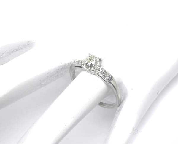 1920's 1.23ct Diamond Platinum Engagement Ring