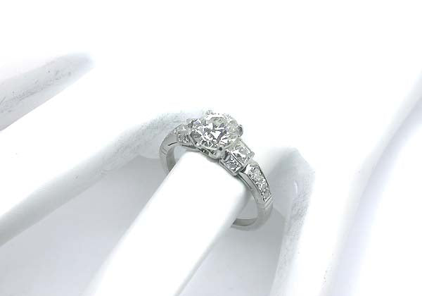 1920's 1ct Diamond Platinum Engagement Ring