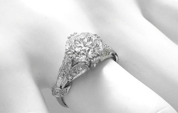 1920s 3.01ct Round Brilliant Diamond Platinum Engagement Ring
