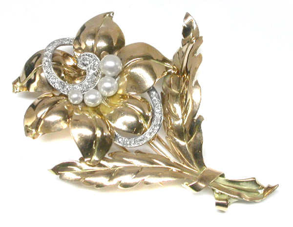 1940s 14k Yellow Gold 1.80ct Diamond Pearl Floral Pin