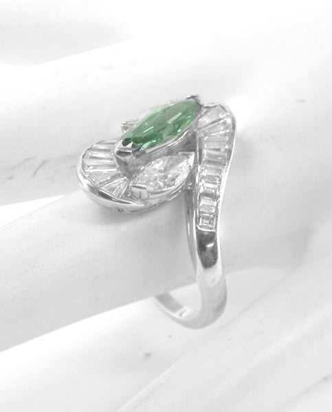 1950s 0.90ct Green Color Enhanced Diamond  Platinum Ring