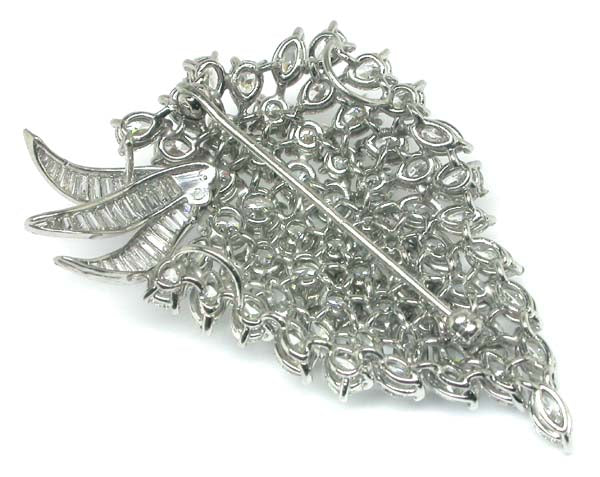 1950's 18ct Diamond Platinum Floral Pin
