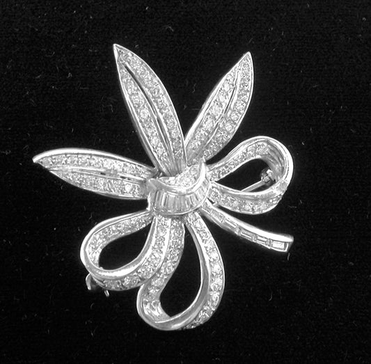 1950s  3.33ct  Diamond Platinum Bouquet Pin