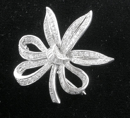 1950s  3.33ct  Diamond Platinum Bouquet Pin