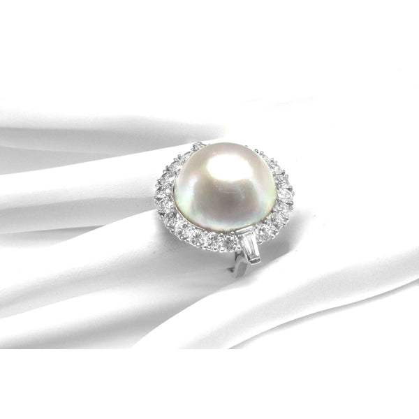 1950s Mabe Pearl & 4ct Diamond Platinum Ring