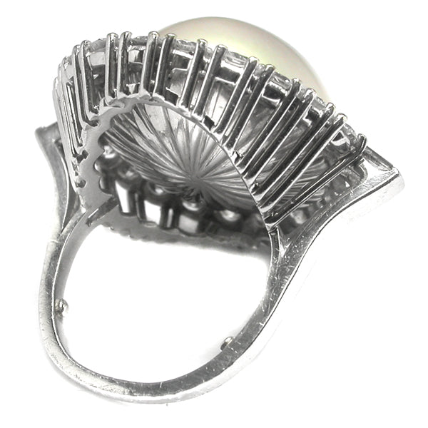 1950s Mabe Pearl & 4ct Diamond Platinum Ring