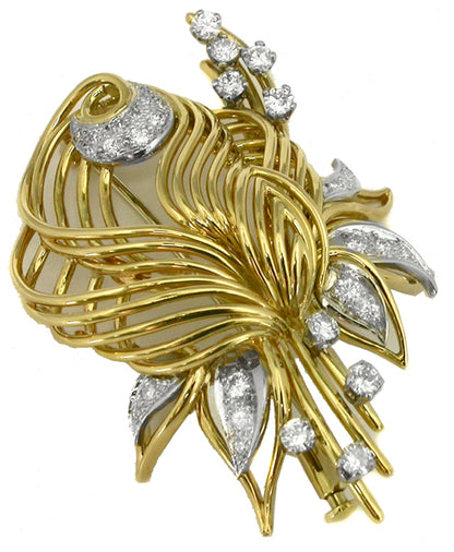1960s Diamond 18k Gold Pin
