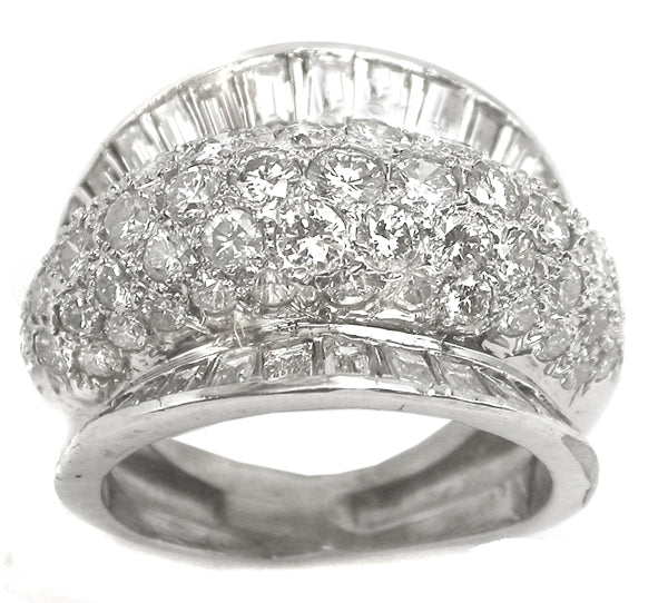 1960s Diamond Platinum  Ring