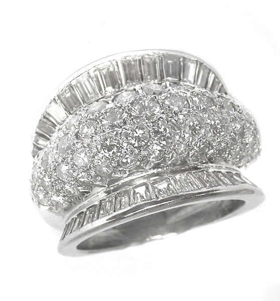 1960s Diamond Platinum  Ring