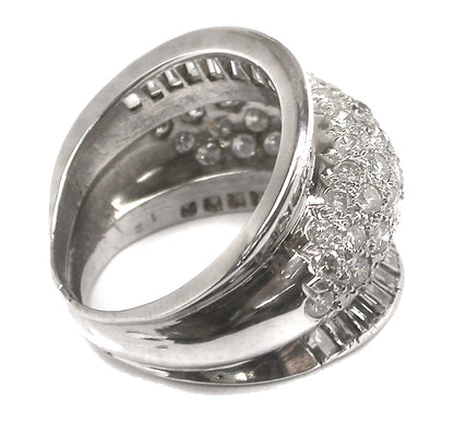 1960s Diamond Platinum  Ring