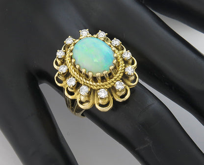 1960s Opal 0.60ct Diamond Gold Ring