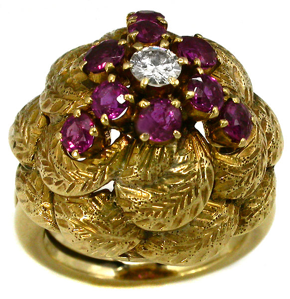 1960s Ruby Diamond 18k Gold Ring