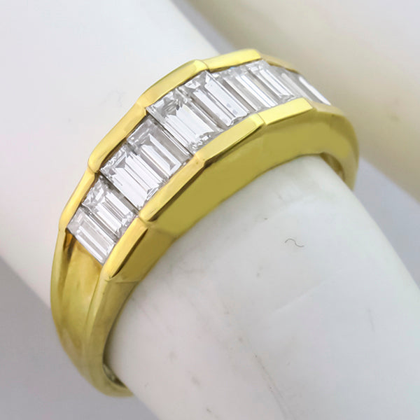 1970s 0.75ct Diamond 18k Yellow Gold Ring
