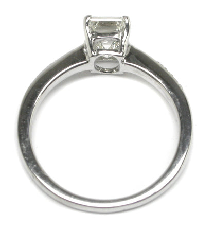 1ct Diamond 18k White Gold Engagement Ring