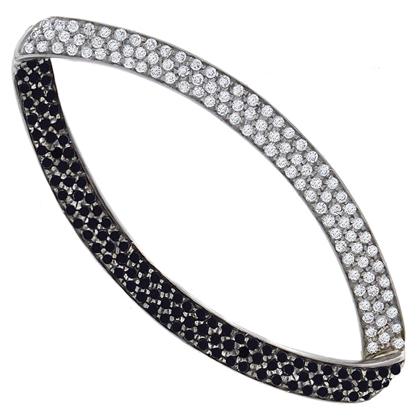 2.00ct Black & 2.00ct White Diamond Gold Pin