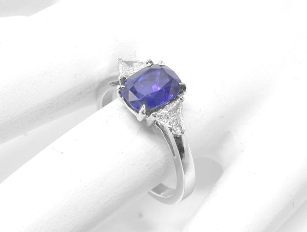 2.09 Cushion Cut  Sapphire Diamond 14k White Gold Ring