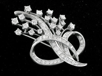 2.50ct Platinum Diamond Floral Pin/ Pendant