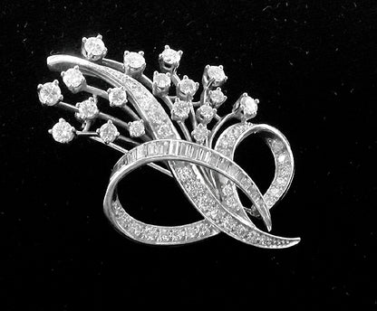 2.50ct Platinum Diamond Floral Pin/ Pendant