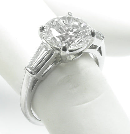 2.69ct Round Diamond Platinum Engagement Ring