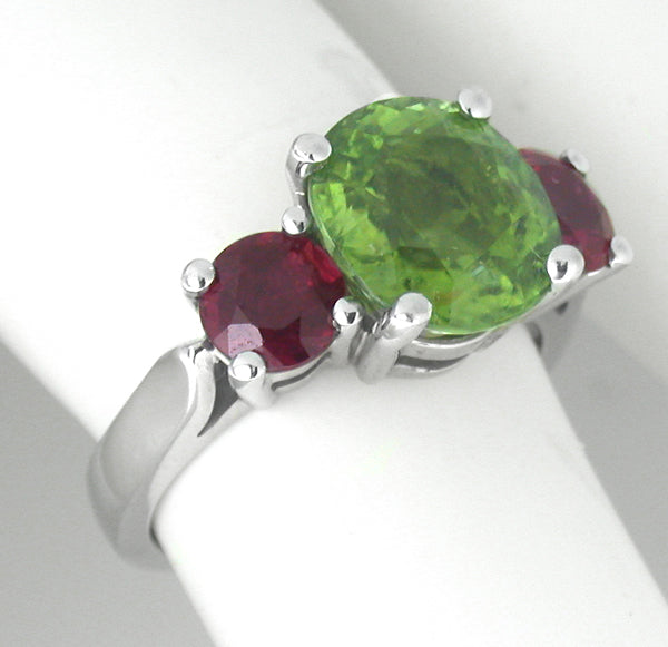 4.00ct Peridot 1.00ct Ruby 14k Gold Ring