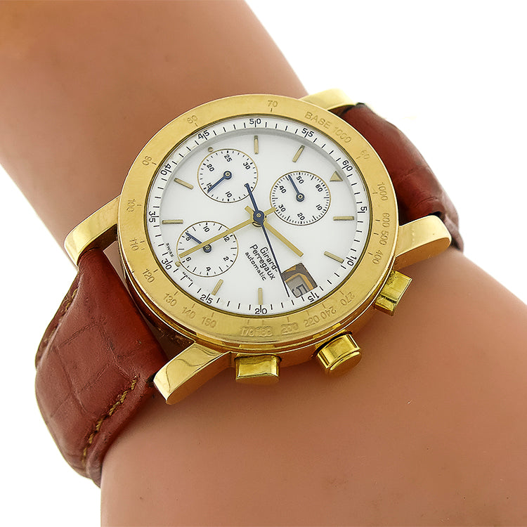 Girard Perregaux Automatic Chronographe Watch in 18k Yellow Gold
