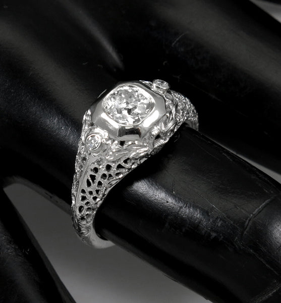 Antique 0.72ct Diamond Gold Engagement Ring