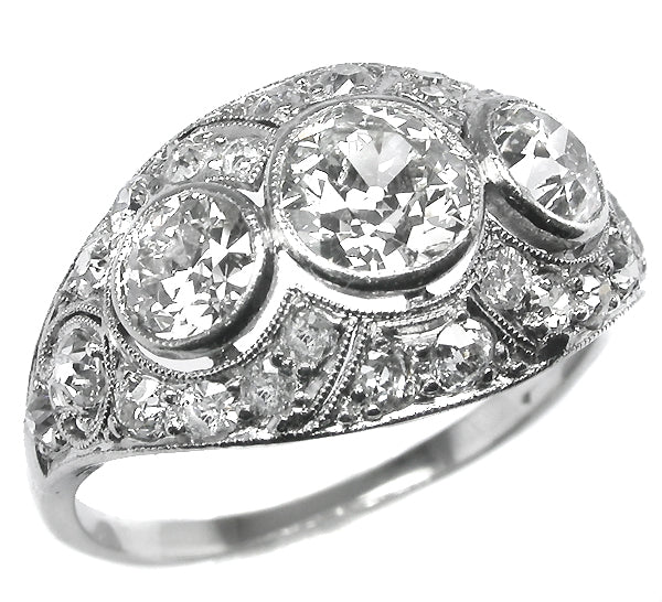 Antique  1.10ct Old Mine Diamond 18k White Gold Ring