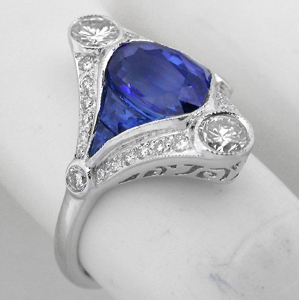 Art Deco Ceylon Sapphire Diamond 18k White Gold Ring