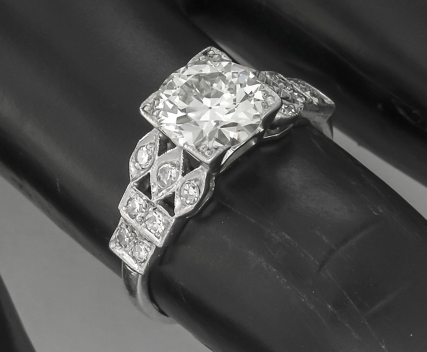 Art Deco Style 1.37ct Diamond Platinum Engagement Ring