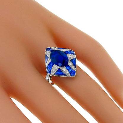 Art Deco Style Oval Cut Faceted Sapphire Diamond Ring in 18 karat White Gold