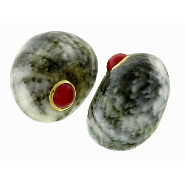 Coral Shell  Gold Earrings By Trianon