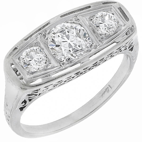 Edwardian  1.10ct 3 Stone Diamond Gold Ring