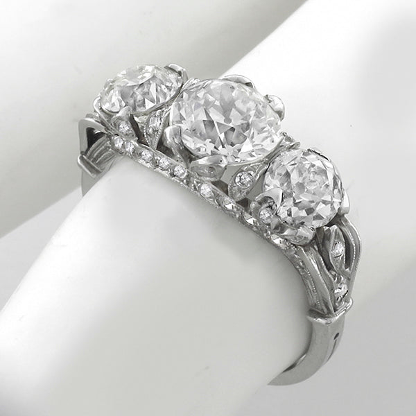 Edwardian 2.33ct Diamonds Anniversary Ring