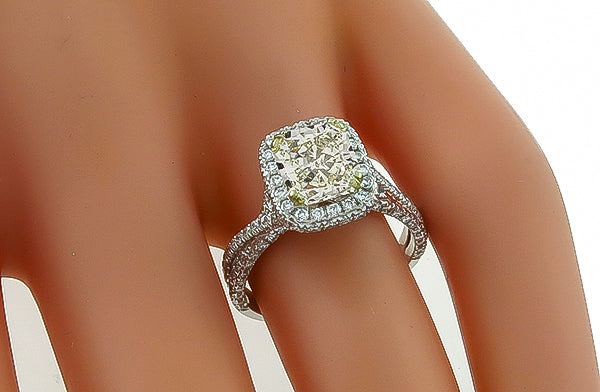 Estate 1.78ct Fancy Light Yellow Diamond Engagement Ring