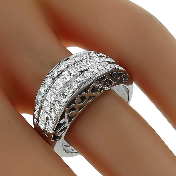 Estate 2.35ct Round & Princess Cut Diamond 18k White Gold Ring