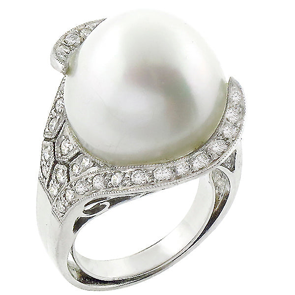 Estate South Sea Pearl 1.00ct Diamond Gold Ring