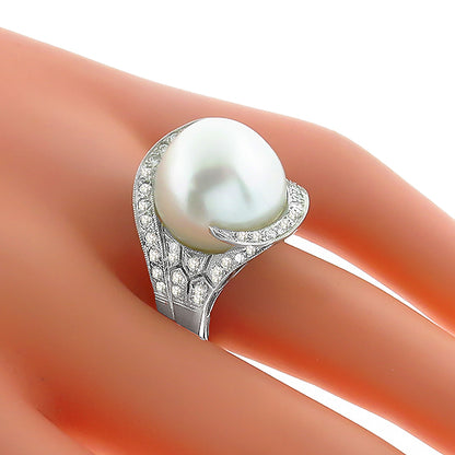 Estate South Sea Pearl 1.00ct Diamond Gold Ring