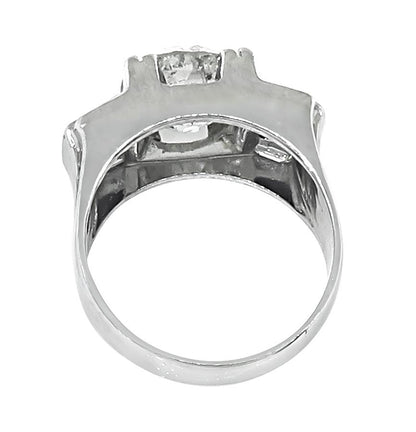 Estate 18K gold ring with 3.00ct diamonds and black onyx accents