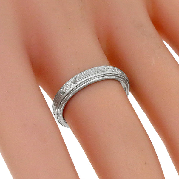 Estate 1930s Solid 4mm Platinum Wedding Band