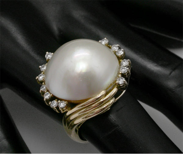 Mabe Pearl 0.40ct Diamond Gold Gold Ring