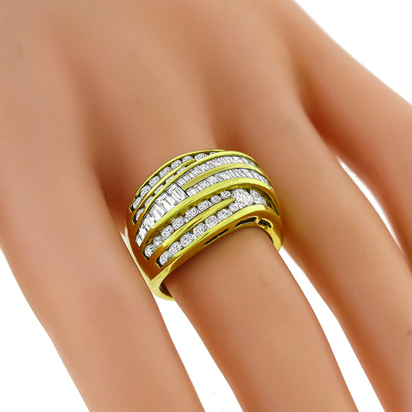 Vintage 1.50ct Round & Straight Baguette Cut Diamond 18k Yellow Gold Band