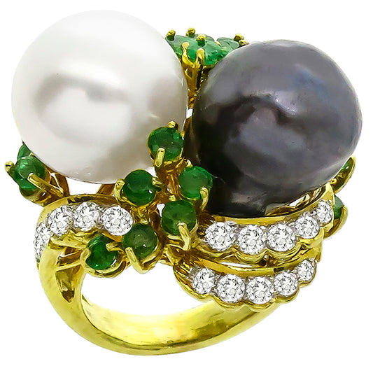 Vintage 1960s 1.25ct Round Diamond 0.80ct Round Emerald 18k Yellow Gold Ring