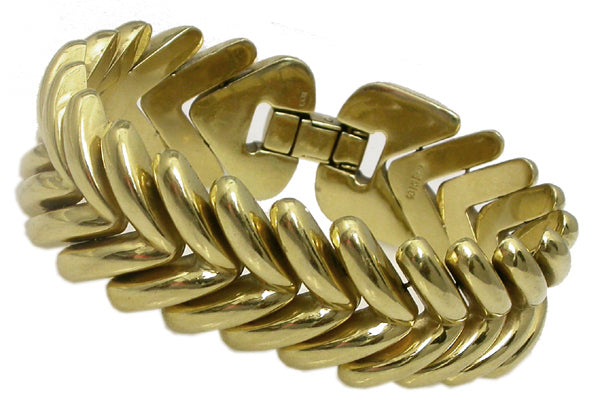 Vintage  Gold V Link Bracelet