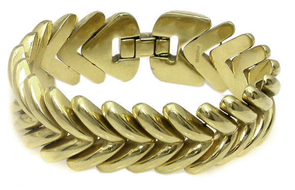 Vintage  Gold V Link Bracelet