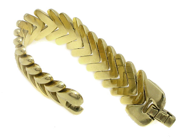 Vintage  Gold V Link Bracelet