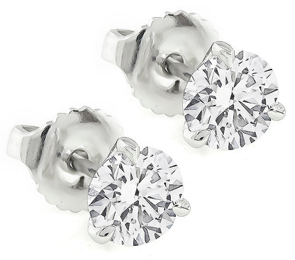 GIA Certified 1.04cttw Diamond Stud Earrings