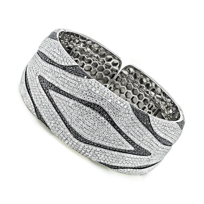 16.00ct Diamond 9.00ct Black Diamond Gold Bangle