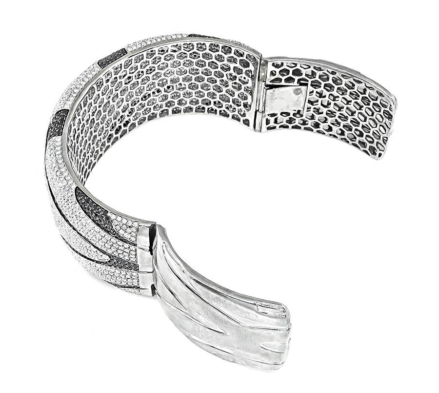 16.00ct Diamond 9.00ct Black Diamond Gold Bangle